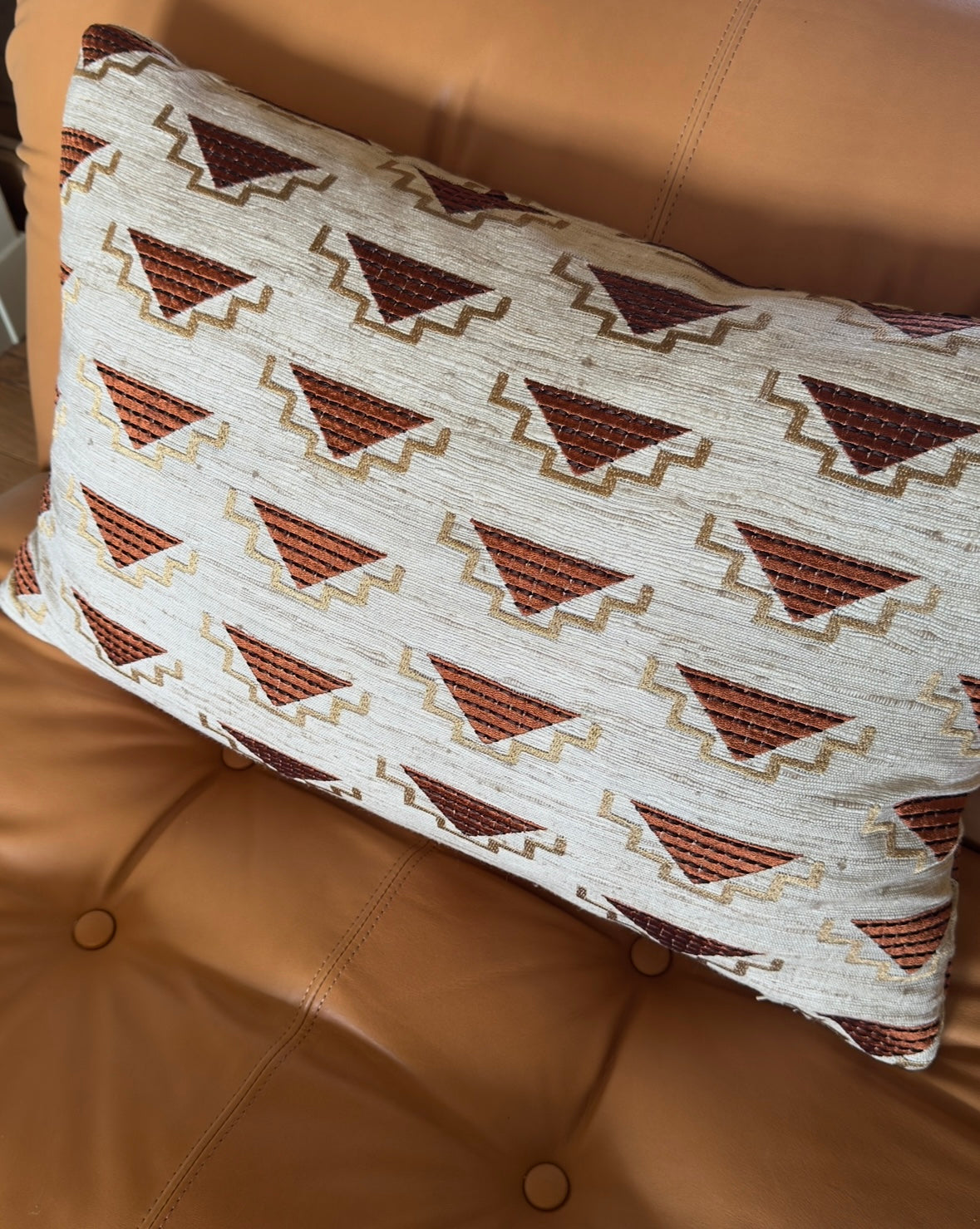 Nobilis cushion Terra