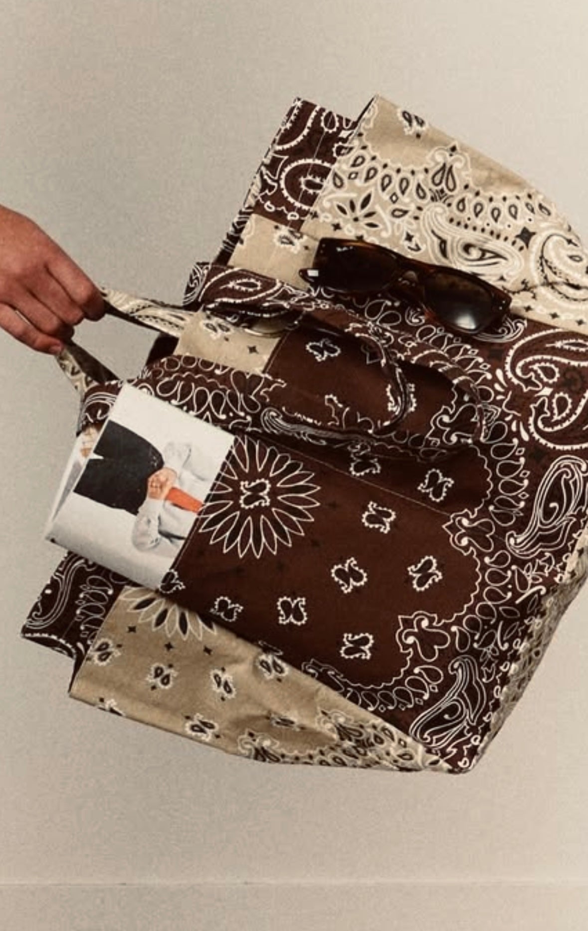 Call it by your name picnic bag brown/beige