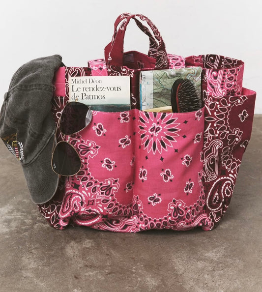 Call it by your name picnic bag pink/burgandy