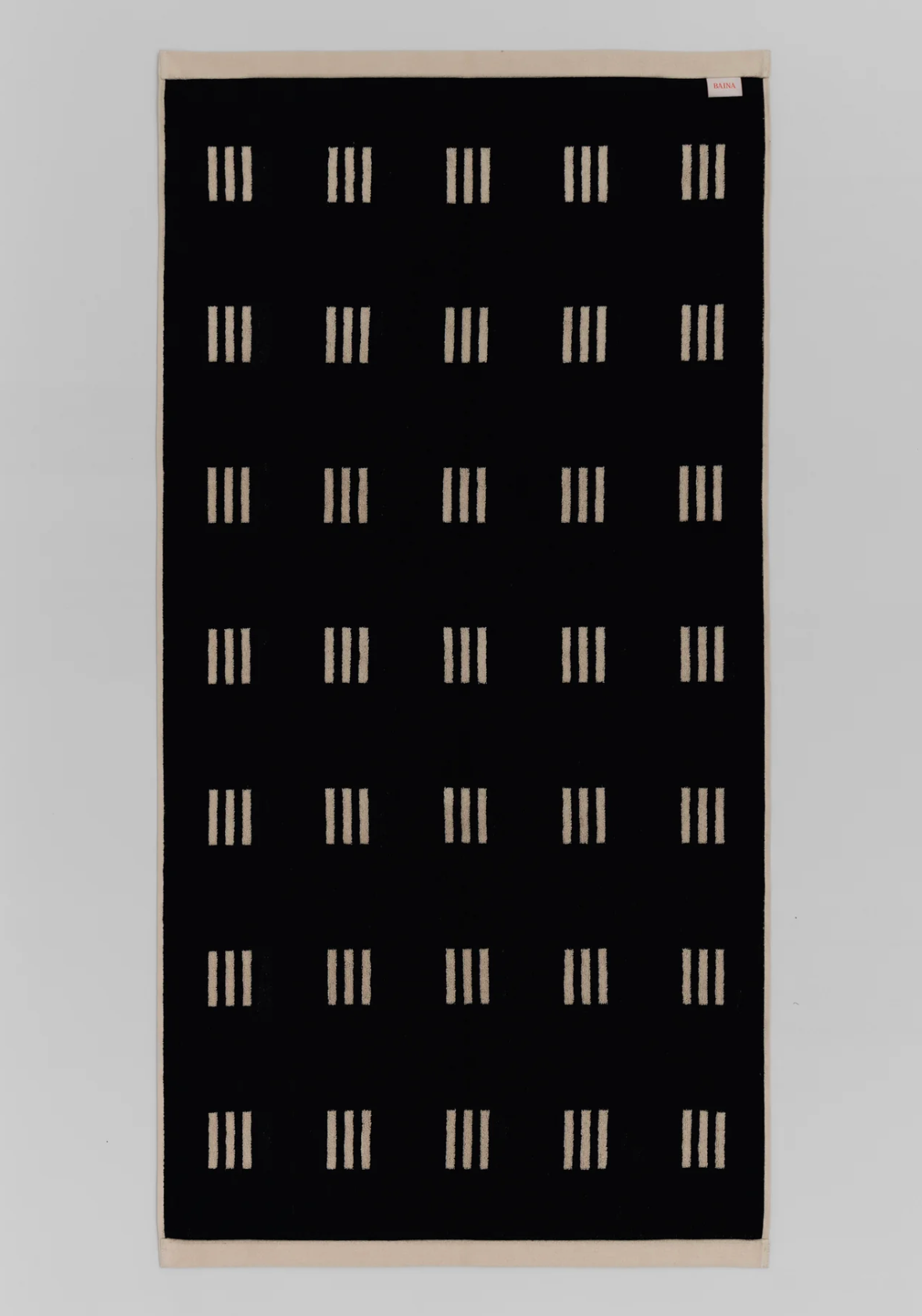 BAINA BATH TOWEL CLAREMONT Sand & Noir