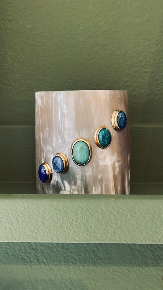 Horn pot with Turquoise, Cyanite, Lapis, Apatite, Chrysocolle