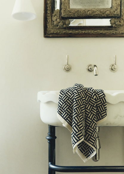 BAINA HAND TOWEL TORRENS Sand & Noir