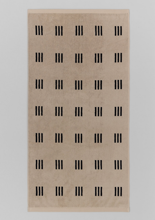 BAINA BATH TOWEL CLAREMONT Sand & Noir