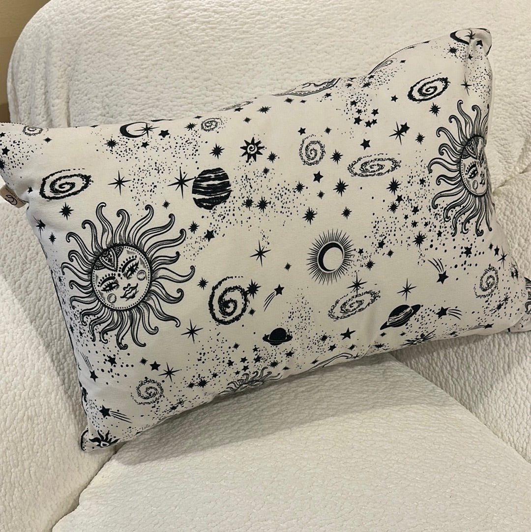 Moon cushion