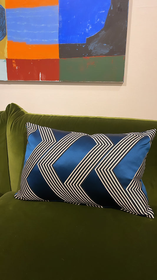 Dedar cushion